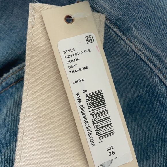 Alice and Olivia Good Exposed Button Jeans - Picture 6 of 6